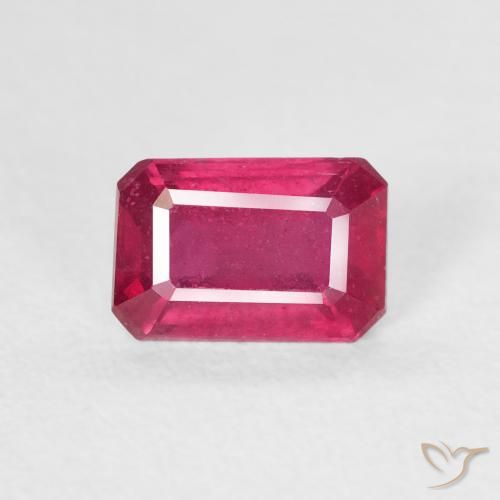1.08ct 天然 濃い赤みがかったピンク ルビー, エメラルドカット, VS