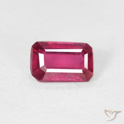 0.69ct 天然 薄いレッド ルビー, エメラルドカット, VS