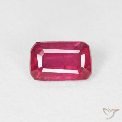 0.67ct 天然 薄いレッド ルビー, エメラルドカット, VS