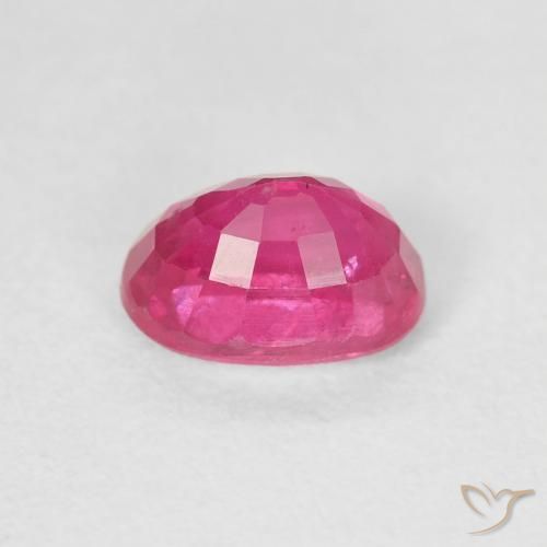 1.33カラットの天然Medium Dark-Pinkルビー、楕円形、VS