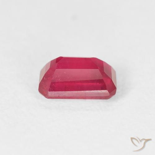 0.90カラットの天然ピンクがかったレッドルビー、八角形 / エメラルドカット、VS