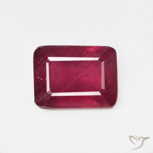 2.82ct 天然 ブラッドレッド ルビー, エメラルドカット, VS