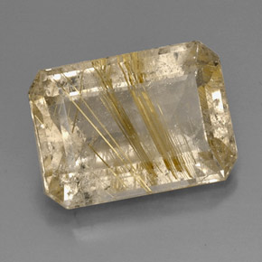 15.08カラットの天然無色＆ゴールドルチルクォーツ（18.3×13.2 mm・透明）
