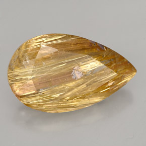 8.64カラットの天然無色＆ゴールドルチルクォーツ（18.1×11 mm・透明）