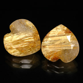 カラットの天然無色＆ゴールドルチルクォーツ（9.8×9.8 mm・透明）
