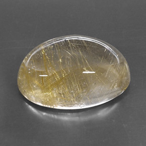 13.78カラットの天然無色＆ゴールドルチルクォーツ（18.1×13.2 mm・オーバルカット）