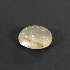 1.44カラットの天然無色＆ゴールドルチルクォーツ（8×6.1 mm・透明）