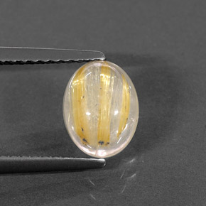 1.50カラットの天然無色＆ゴールドルチルクォーツ（8×6.1 mm・透明）