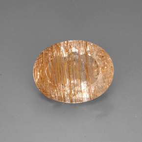 22.42カラットの天然無色＆ゴールドルチルクォーツ（21×16.4 mm・透明）