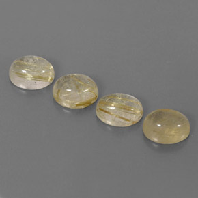 カラットの天然無色＆ゴールドルチルクォーツ（8.1×6 mm・透明）