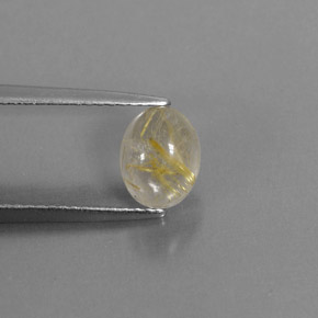 1.48カラットの天然無色＆ゴールドルチルクォーツ（7.9×6.2 mm・透明）
