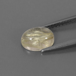 1.60カラットの天然無色＆ゴールドルチルクォーツ（8.3×6.2 mm・透明）