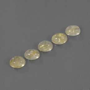カラットの天然無色＆ゴールドルチルクォーツ（8.5×6.4 mm・透明）