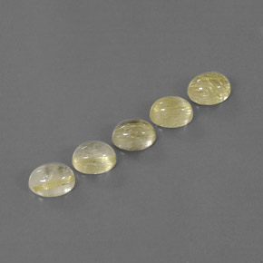 カラットの天然無色＆ゴールドルチルクォーツ（8×6.3 mm・透明）