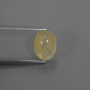 1.60カラットの天然無色＆ゴールドルチルクォーツ（8.3×6.2 mm・透明）