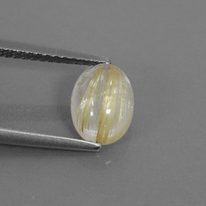 1.54カラットの天然無色＆ゴールドルチルクォーツ（8.4×6.2 mm・透明）