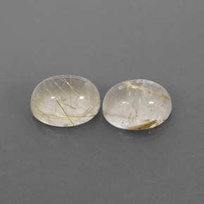 カラットの天然無色＆ゴールドルチルクォーツ（8×6.3 mm・透明）