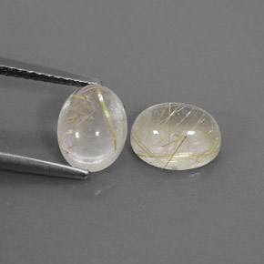 カラットの天然無色＆ゴールドルチルクォーツ（8×6.3 mm・透明）