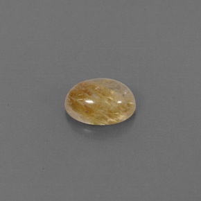 1.48カラットの天然無色＆ゴールドルチルクォーツ（8.3×6.2 mm・透明）