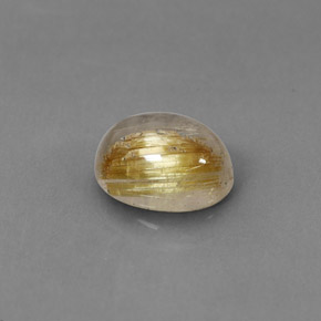 1.77カラットの天然無色＆ゴールドルチルクォーツ（8.4×6.6 mm・透明）