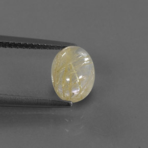 1.51カラットの天然無色＆ゴールドルチルクォーツ（8.1×6.2 mm・透明）