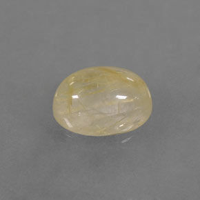 1.49カラットの天然無色＆ゴールドルチルクォーツ（8×6 mm・透明）