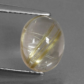 2.29カラットの天然無色＆ゴールドルチルクォーツ（9.1×7.1 mm・オーバルカット）