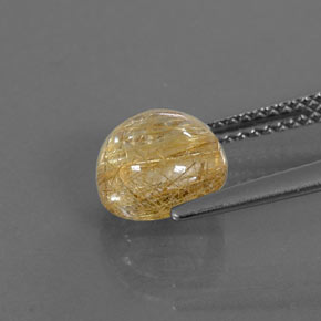 2.25カラットの天然無色＆ゴールドルチルクォーツ（8.06 mm・透明）