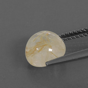 2.59カラットの天然無色＆ゴールドルチルクォーツ（8.18 mm・透明）