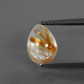 2.11カラットの天然無色＆ゴールドルチルクォーツ（9.7×7 mm・透明）