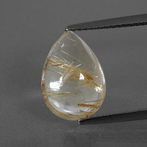 4.02カラットの天然無色＆ゴールドルチルクォーツ（12.8×9.1 mm・透明）