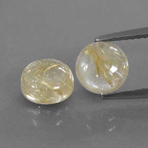 カラットの天然無色＆ゴールドルチルクォーツ（7.05 mm・透明）