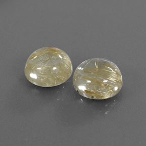 カラットの天然無色＆ゴールドルチルクォーツ（8.94 mm・透明）