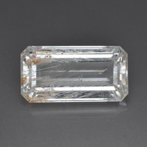 39.04カラットの天然ゴールデンルチルトパーズ（26.4×13.9 mm・透明）