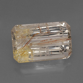 22.46カラットの天然ゴールデンルチルトパーズ（19.4×12.3 mm・透明）