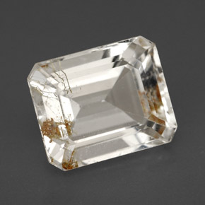7.51カラットの天然ゴールデンルチルトパーズ（11.9×9.6 mm・エメラルドカット）