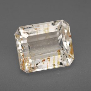 6.46カラットの天然ゴールデンルチルトパーズ（11.3×9.5 mm・エメラルドカット）