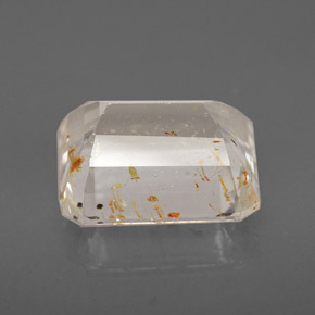 6.46カラットの天然ゴールデンルチルトパーズ（11.3×9.5 mm・エメラルドカット）