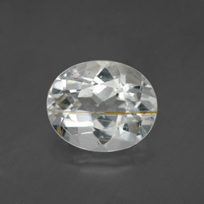 4.63カラットの天然ゴールデンルチルトパーズ（11×9.1 mm・オーバルカット）