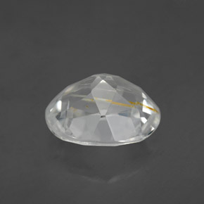 4.63カラットの天然ゴールデンルチルトパーズ（11×9.1 mm・オーバルカット）