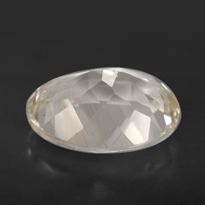 11.24カラットの天然ゴールデンルチルトパーズ（15.8×12 mm・オーバルカット）