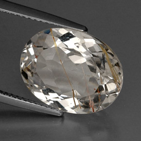 11.65カラットの天然ゴールデンルチルトパーズ（15.9×12.2 mm・オーバルカット）