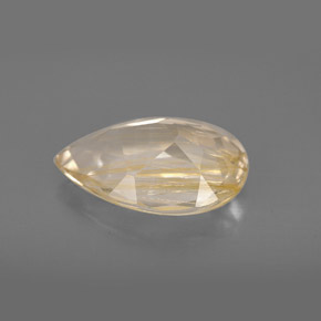 4.62カラットの天然ゴールデンルチルトパーズ（13.4×9.5 mm・透明）