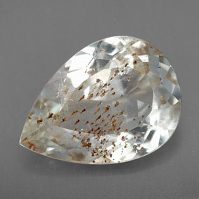 12.54カラットの天然ゴールデンルチルトパーズ（18.6×13.4 mm・洋梨の形）
