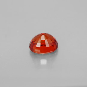 1.19カラットの天然マンダリンオレンジサファイア（6.2×5.3 mm・オーバルカット）