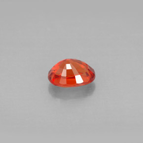 1.18カラットの天然赤みがかったオレンジサファイア（6.7×5.2 mm・オーバルカット）