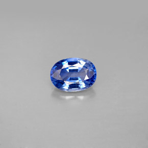1.15カラットの天然コーンフラワーブルーサファイア（7.3×5.2 mm・オーバルカット）
