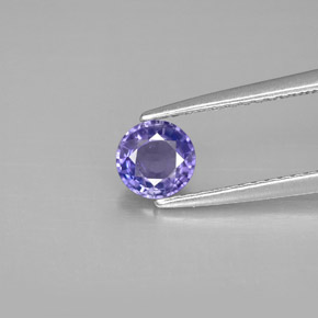 0.64カラットの天然ブルーサファイア（5.26 mm・ラウンドカット）