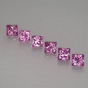 カラットの天然ピンクがかった紫サファイア（2.8×2.8 mm・四角）