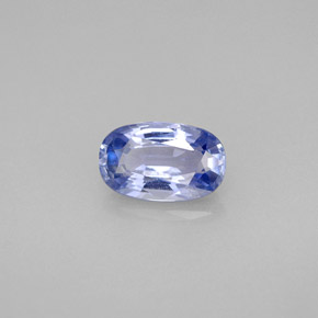 1.57カラットの天然ライトブルーサファイア（8.5×5.3 mm・オーバルカット）
